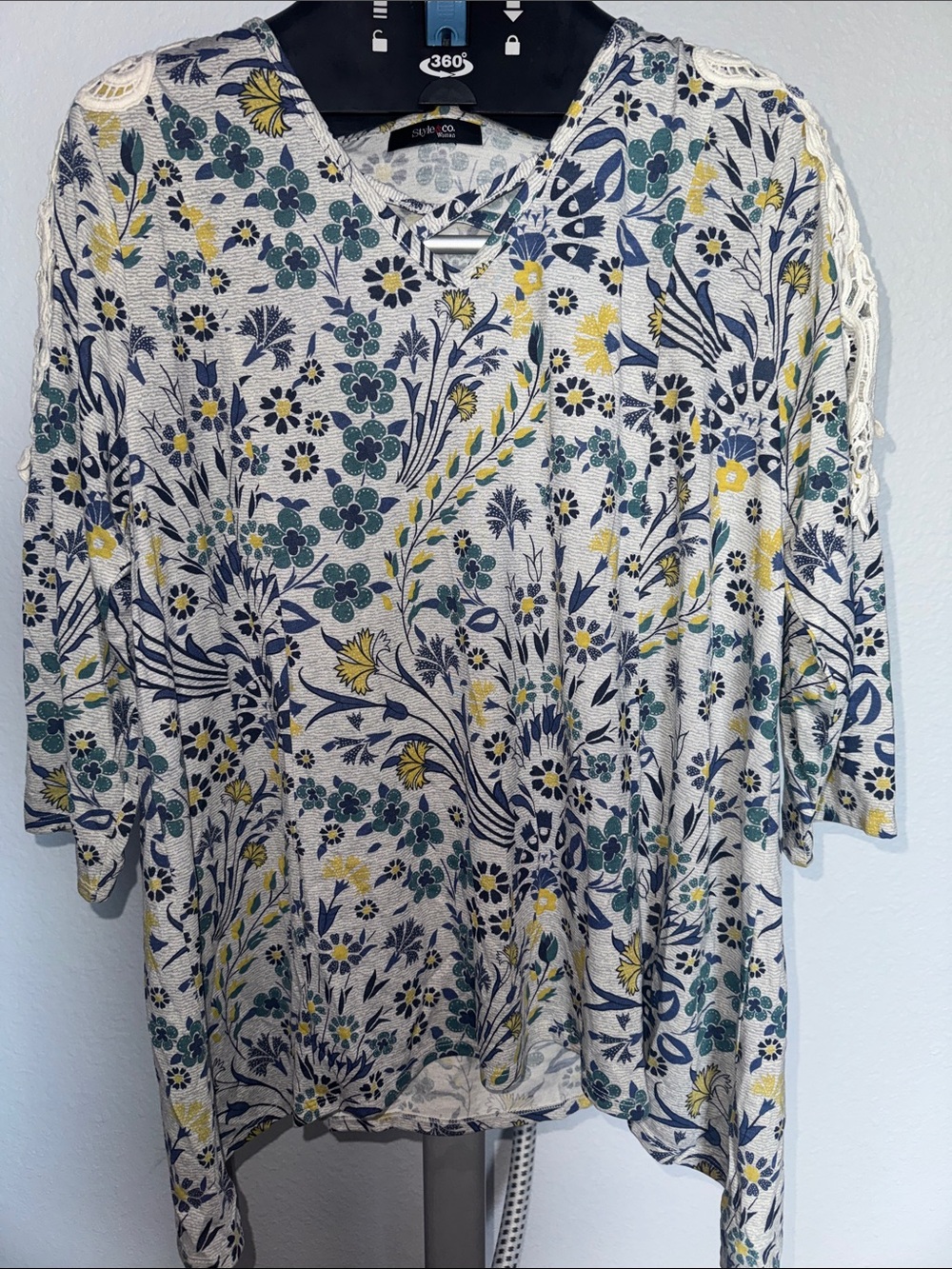 Style & Co. White Floral V-Neck Tunic with Yellow & Teal Accents
